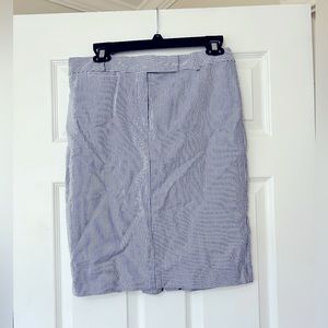 Talbots seersucker pencil skirt, size 8